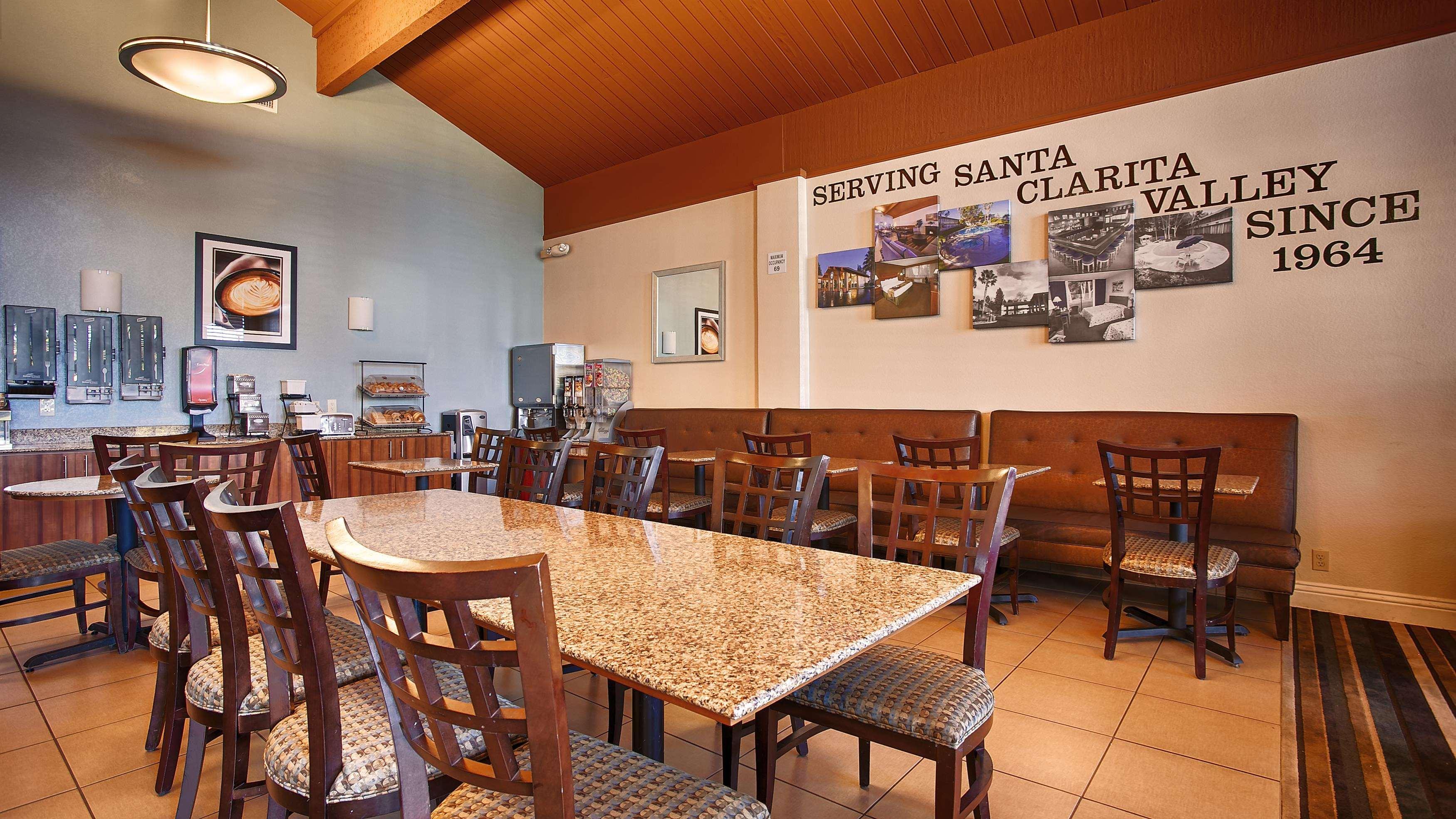 Best Western Valencia Inn ภายนอก รูปภาพ